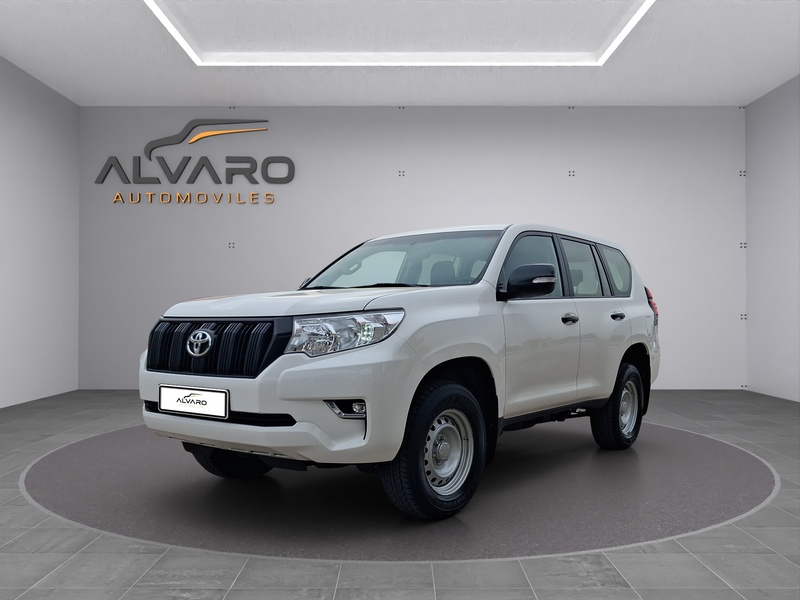 TOYOTA LAND CRUISER 2.8 D-4D GX 150 KW (190 CV) 5P