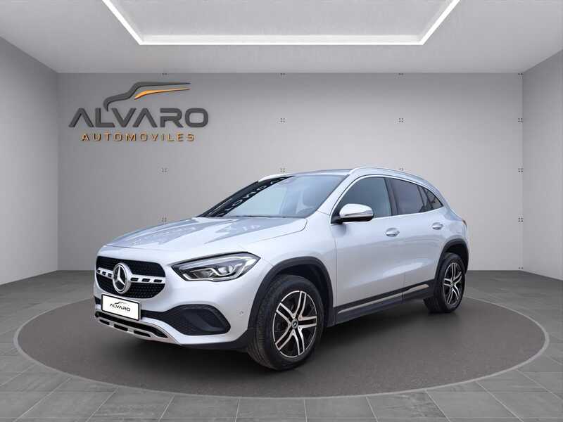 MERCEDES-BENZ GLA 200 D PROGRESSIVE