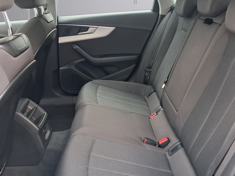 AUDI A4 AVANT ADVANCED 30 TDI 100 KW STRONIC (HEV)