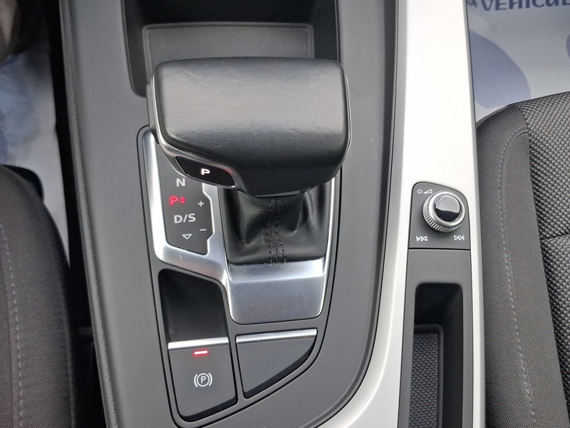 AUDI A4 AVANT ADVANCED 30 TDI 100 KW STRONIC (HEV)
